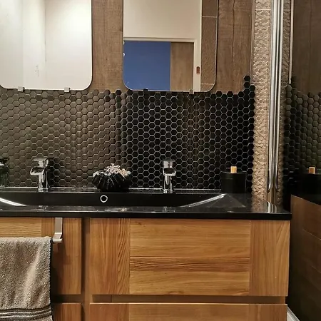 Διαμέρισμα Zencolbert - T3 - Cathedrale - Wifi - Tv