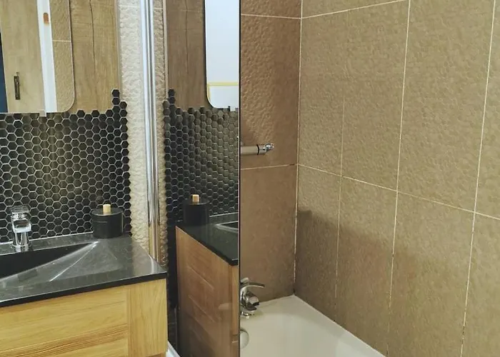 Zencolbert - T3 - Cathedrale - Wifi - Tv Διαμέρισμα *